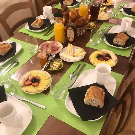 Oda ve Kahvaltı Les Florentines 4*